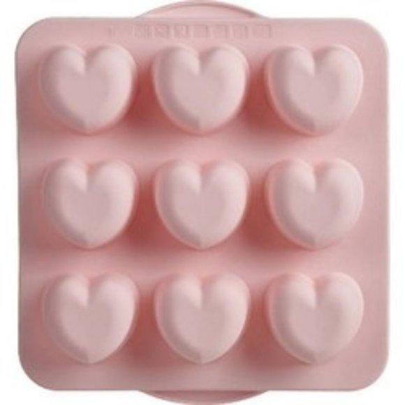 Trudeau Other - Trudeau 10.9" x 9.9" Silicone Hearts Baking Pan